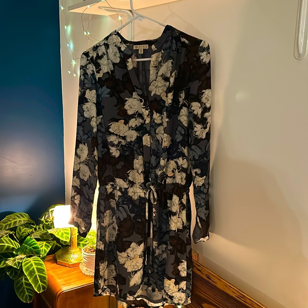 Lila rose floral dress